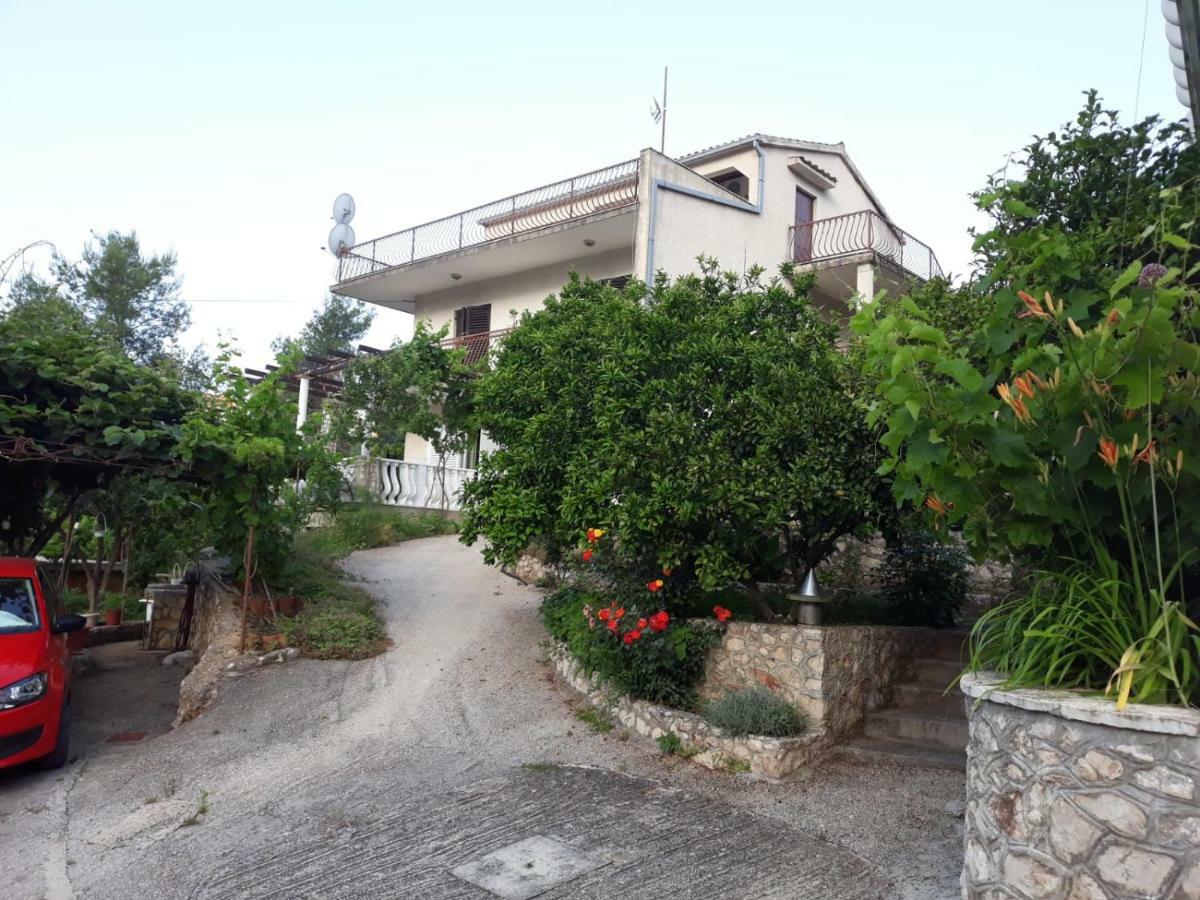 Apartment Goga'S Retreat In Marina Exterior photo
